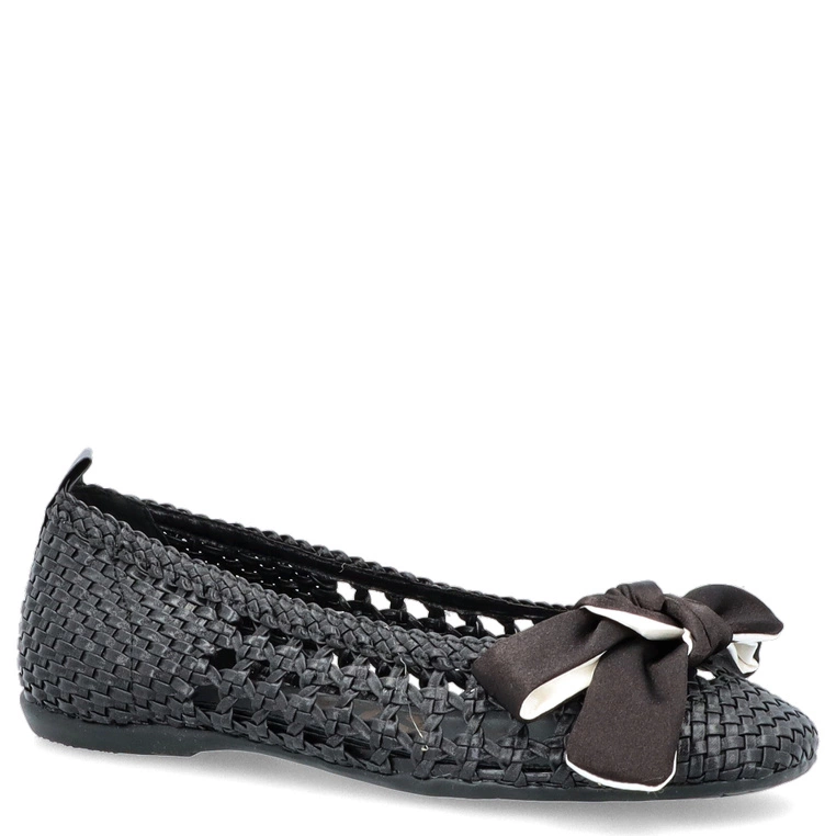 Hiszpańskie baleriny z kokardką - WONDERS CH-1001 CZARNE