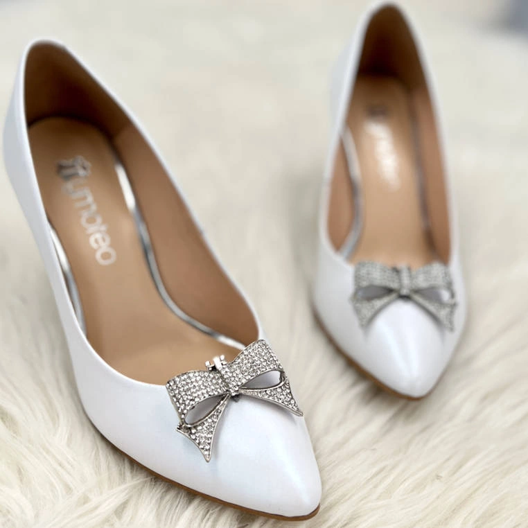 Klipsy do butów błyszczące kokardki - TYMOTEO LOVE T28 SREBRNE