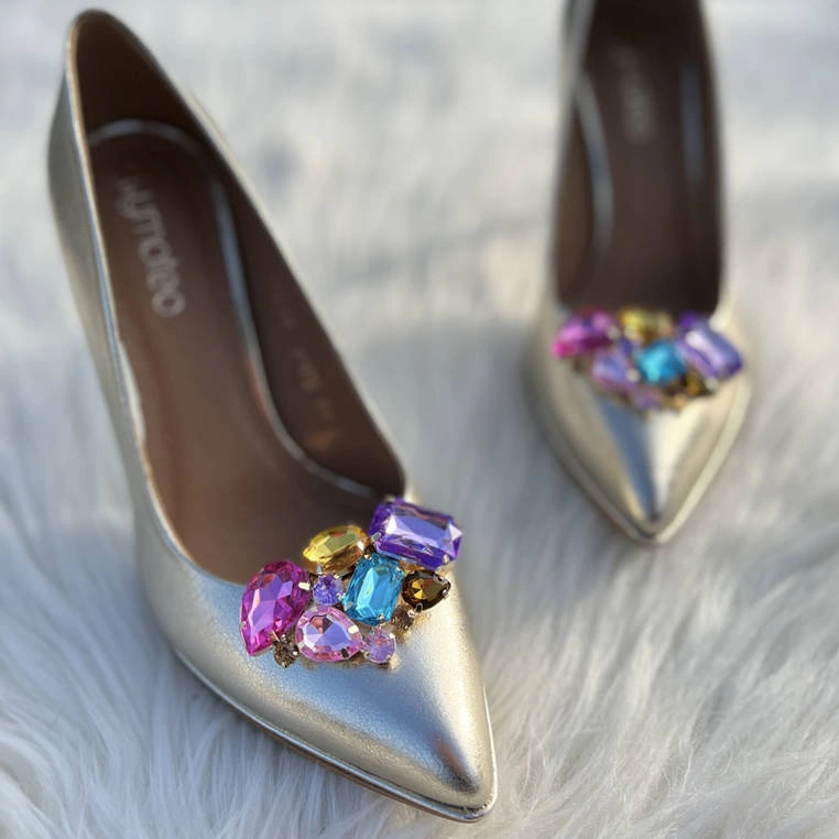 Ozdobne kolorowe klipsy do butów - TYMOTEO LOVE T19 ZŁOTE Multikolor