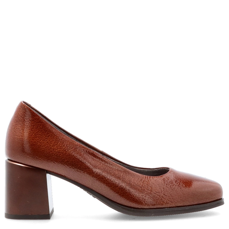 Komfortowe czółenka na szerszą stopę - PITILLOS 10830 BRĄZOWE